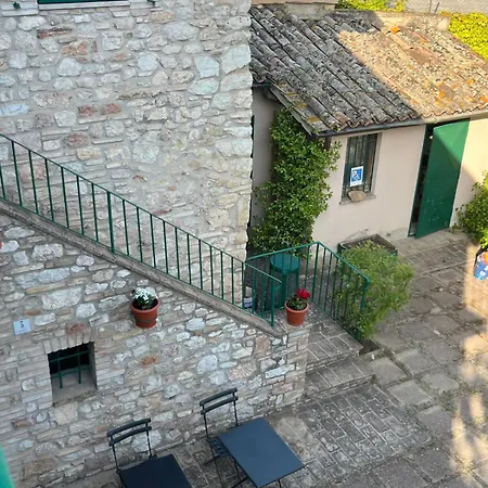 Fosso Delle Carceri Apartmán *