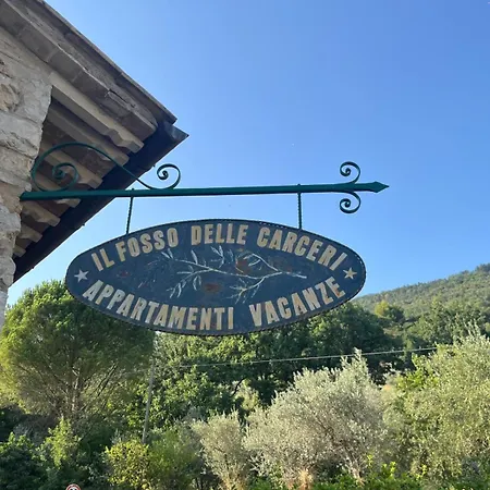 Fosso Delle Carceri Apartamento San Vitale