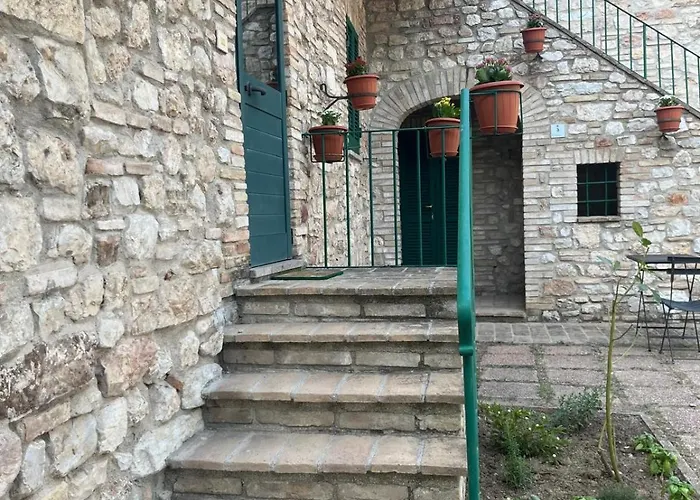 Fosso Delle Carceri Appartamento *